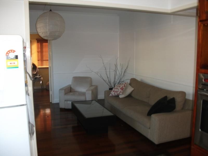 43 Dunsford  St, Zillmere QLD 4034