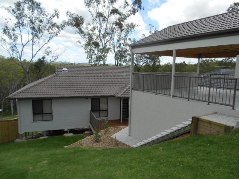 13 FIGBIRD Cl, Goodna QLD 4300