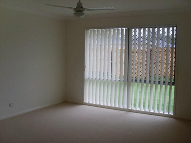 14 Lucy St, Marsden QLD 4132