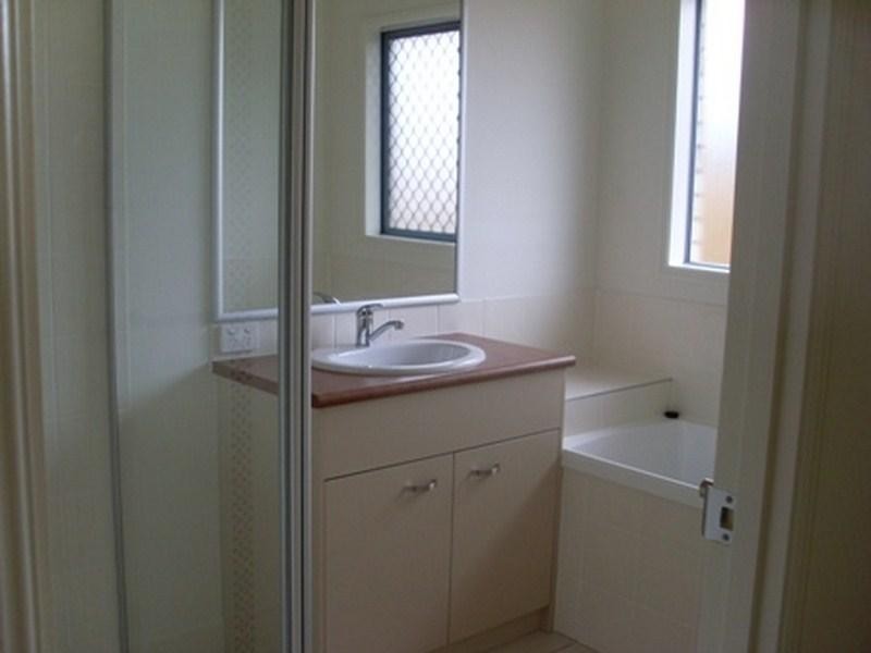 14 Lucy St, Marsden QLD 4132