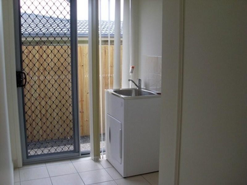 14 Lucy St, Marsden QLD 4132