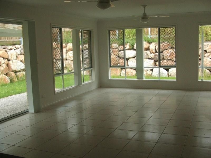 9 Conradi Ave, Crestmead QLD 4132