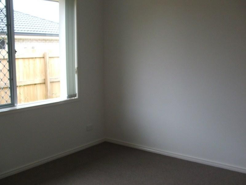 9 Conradi Ave, Crestmead QLD 4132