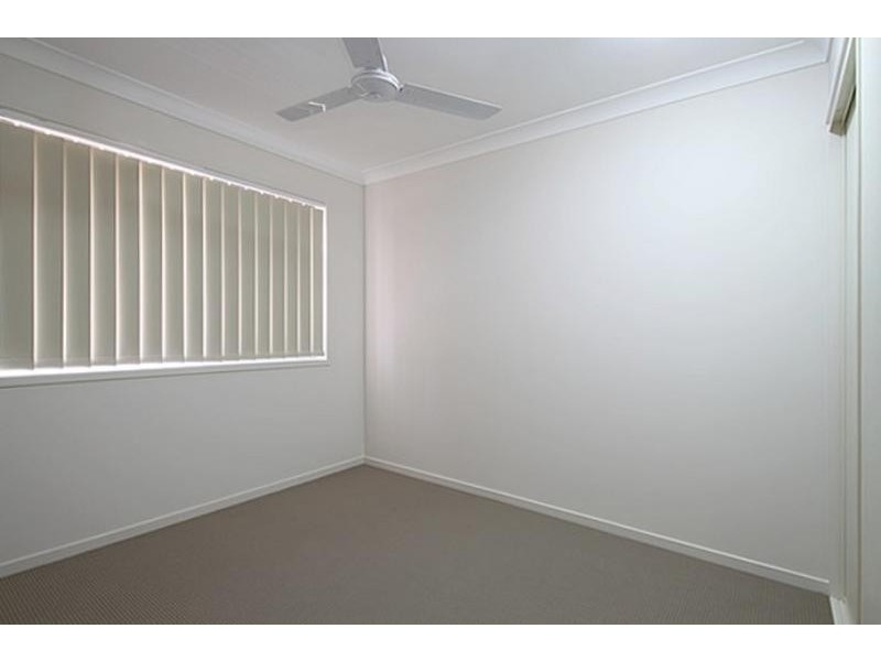 1/21 Toby Cl, Kallangur QLD 4503