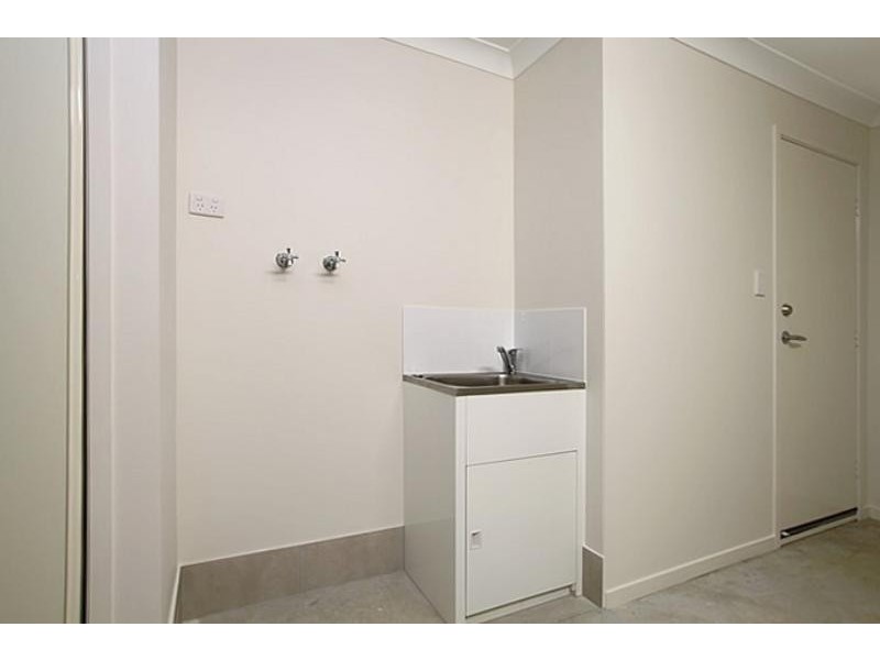 1/21 Toby Cl, Kallangur QLD 4503