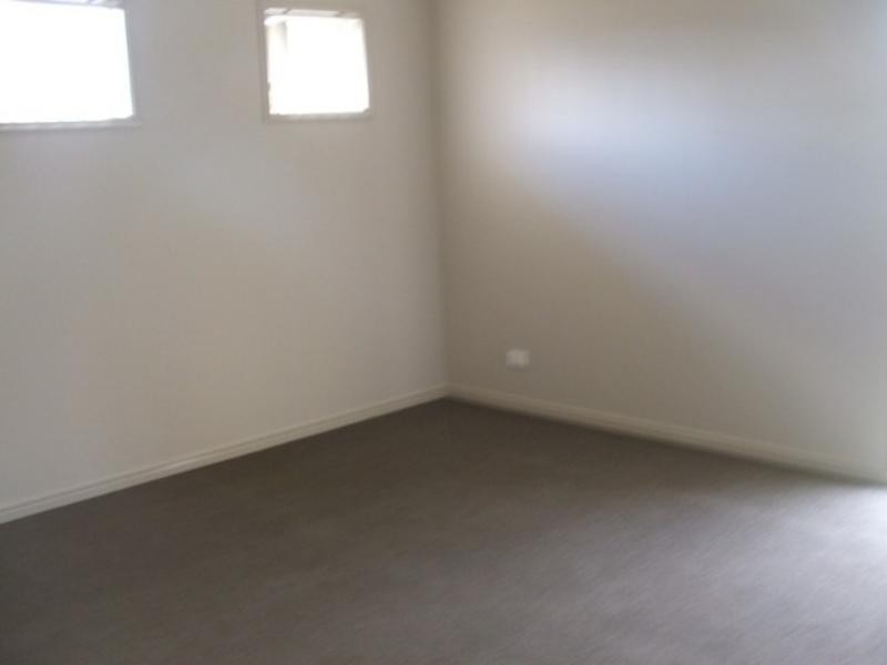 9 Mt Coot-tha Pl, Algester QLD 4115