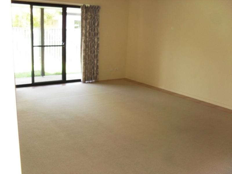 24 Regatta  Ave, Oxenford QLD 4210