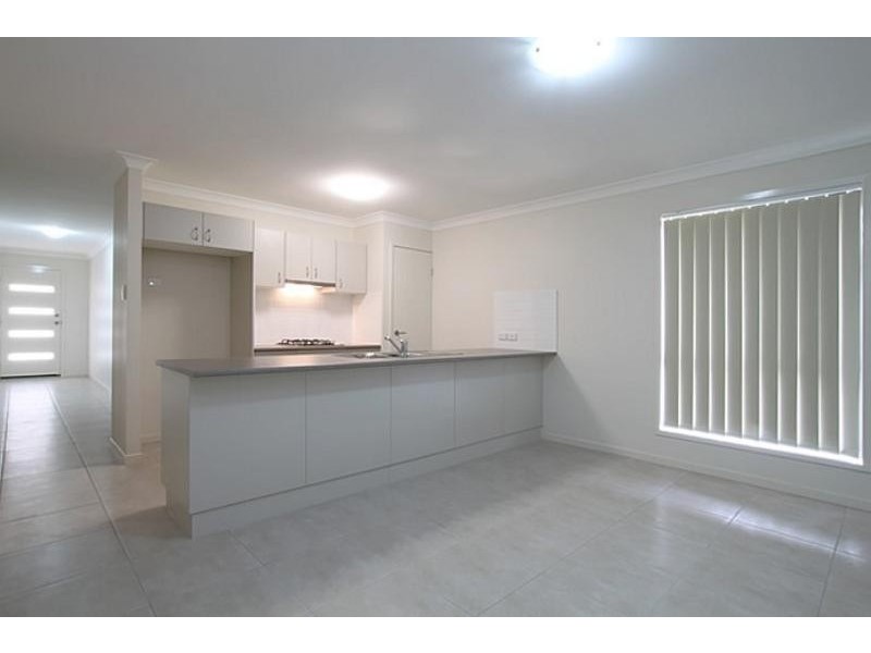 21 Toby Cl, Kallangur QLD 4503