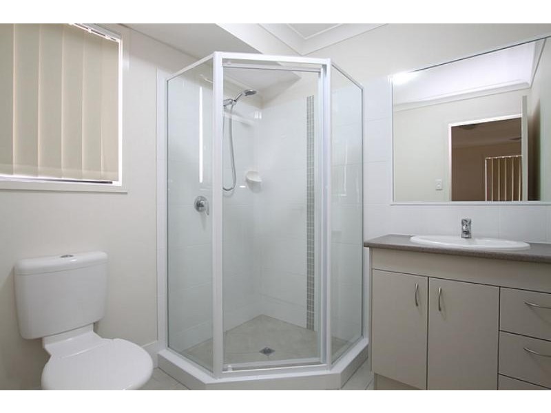 21 Toby Cl, Kallangur QLD 4503