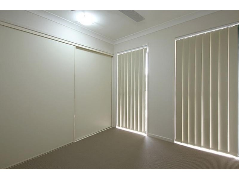 21 Toby Cl, Kallangur QLD 4503