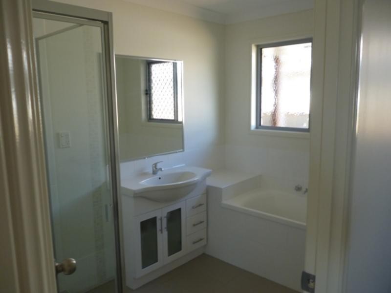 53 Huntley  Cres, Redbank Plains QLD 4301