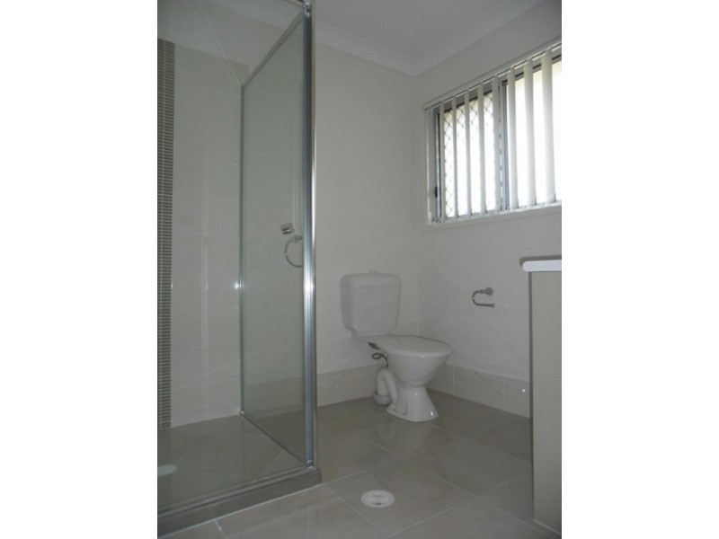 16 Bremer St, Marsden QLD 4132