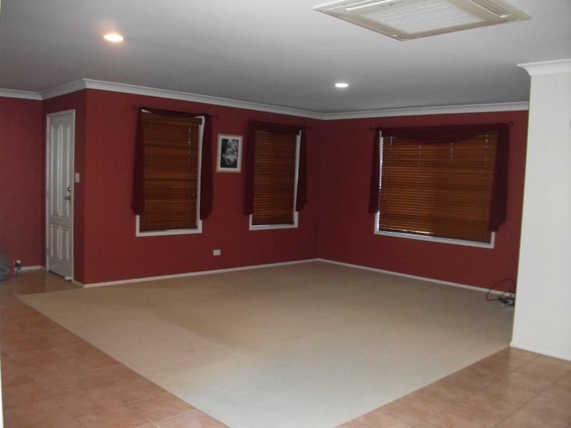 60 Sunflower Cres, Calamvale QLD 4116