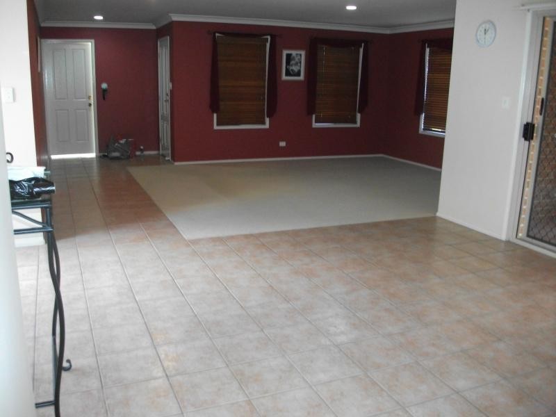 60 Sunflower Cres, Calamvale QLD 4116