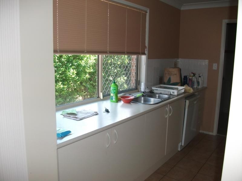 60 Sunflower Cres, Calamvale QLD 4116