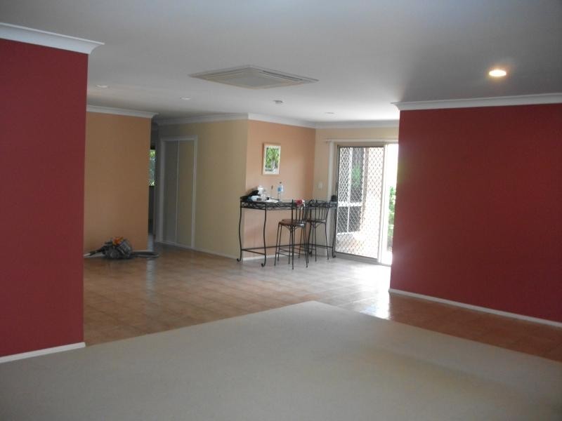 60 Sunflower Cres, Calamvale QLD 4116