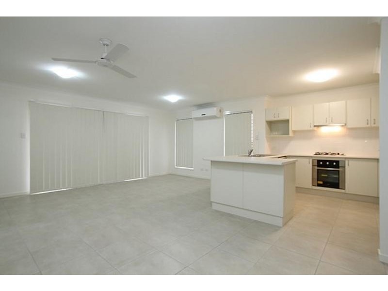 19 Portmarnock St, North Lakes QLD 4509