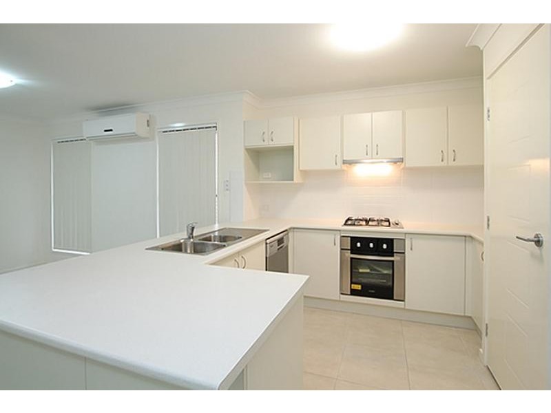 19 Portmarnock St, North Lakes QLD 4509