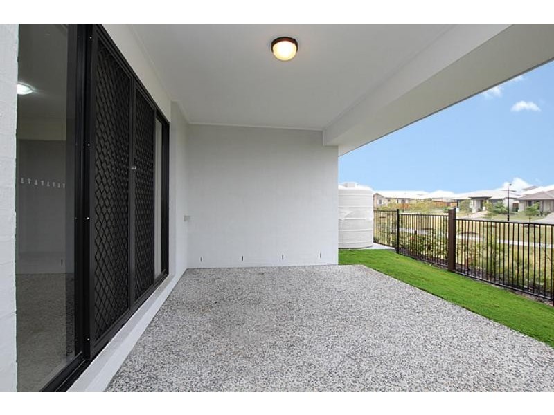 19 Portmarnock St, North Lakes QLD 4509