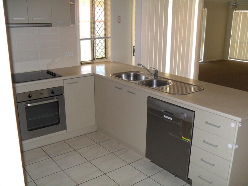 16 Lime St, Redland Bay QLD 4165