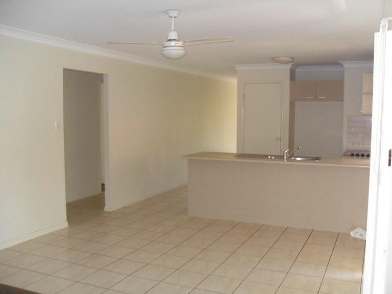 16 Lime St, Redland Bay QLD 4165