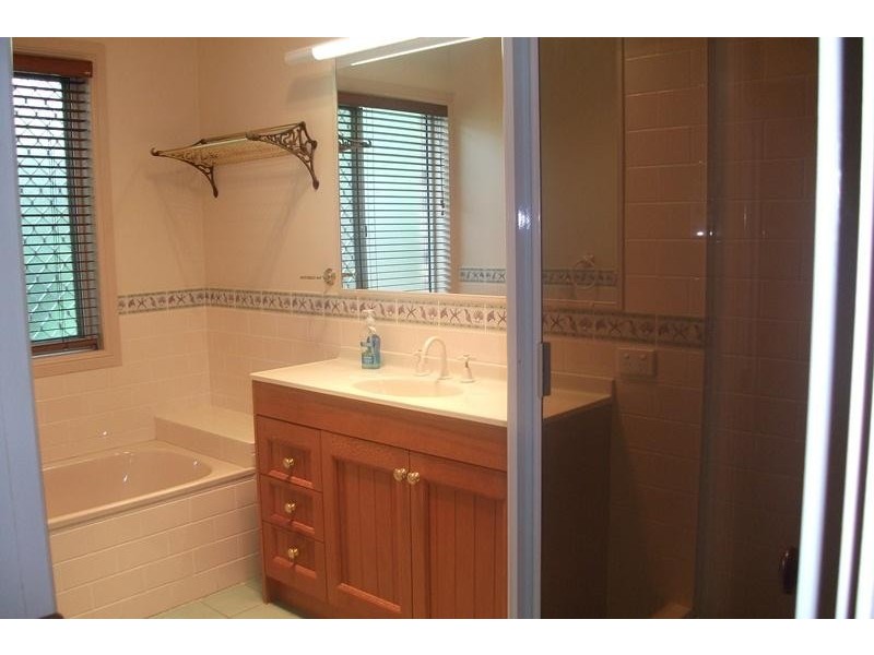 119 Stubbin St, Belivah QLD 4207