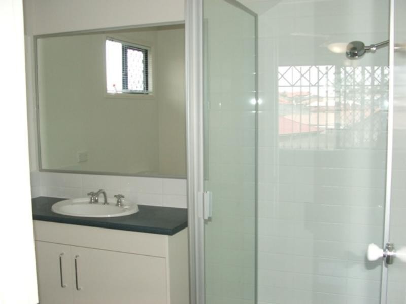 44 Salubris  Pl, Moggill QLD 4070