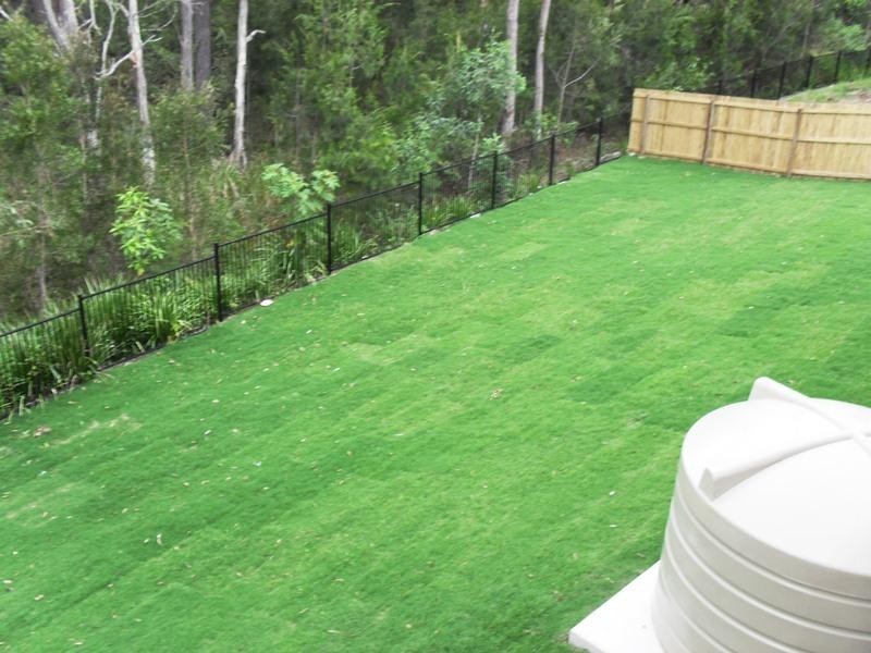 4 Bryna Pde, Oxenford QLD 4210