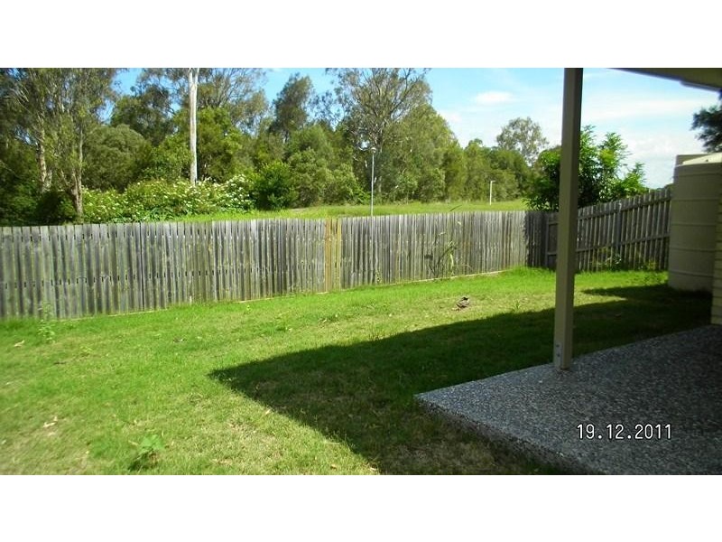 1/206 Wondall Rd, Manly West QLD 4179