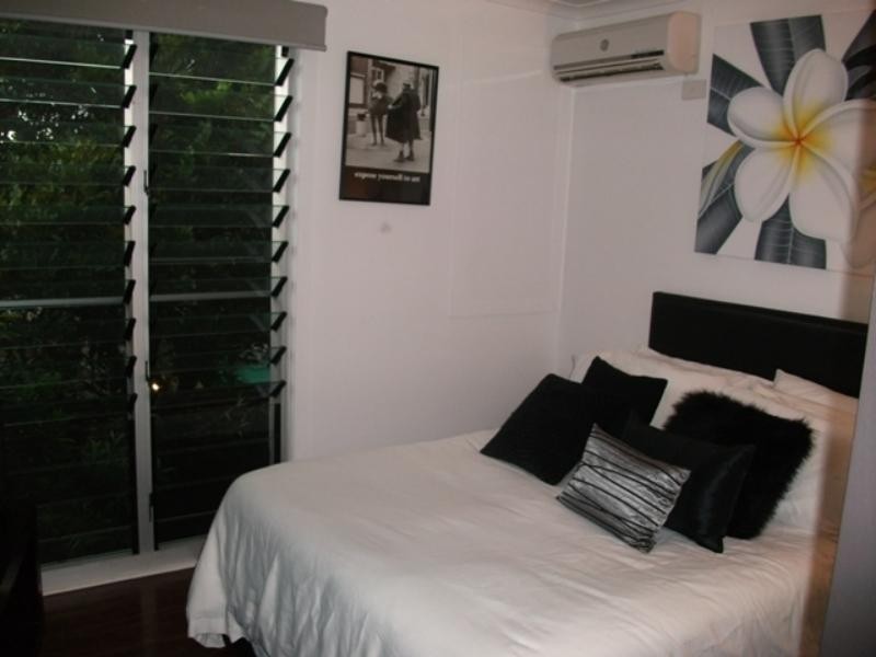 4/57 Shakespeare St, Coorparoo QLD 4151