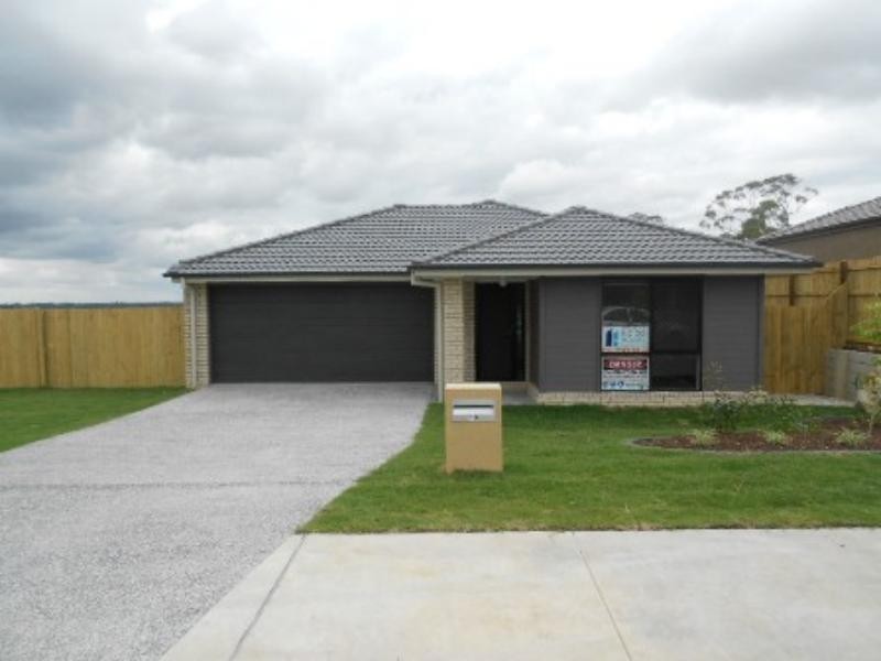 10 Carnell  St, Goodna QLD 4300