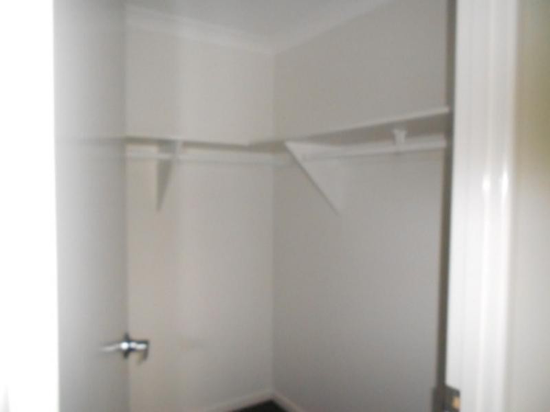 10 Carnell  St, Goodna QLD 4300