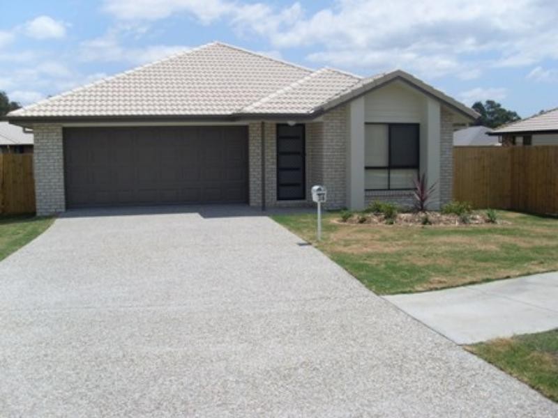 38 Tindle St, Redbank Plains QLD 4301