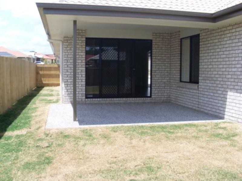 38 Tindle St, Redbank Plains QLD 4301