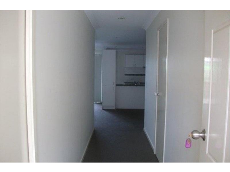 20/8 Rosegum Pl, Redbank Plains QLD 4301