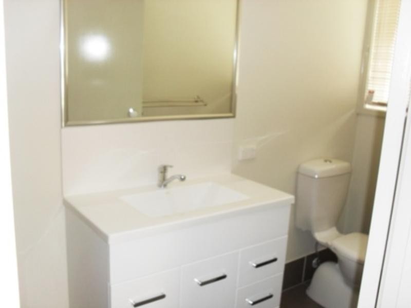 1 Bryna Pde, Oxenford QLD 4210