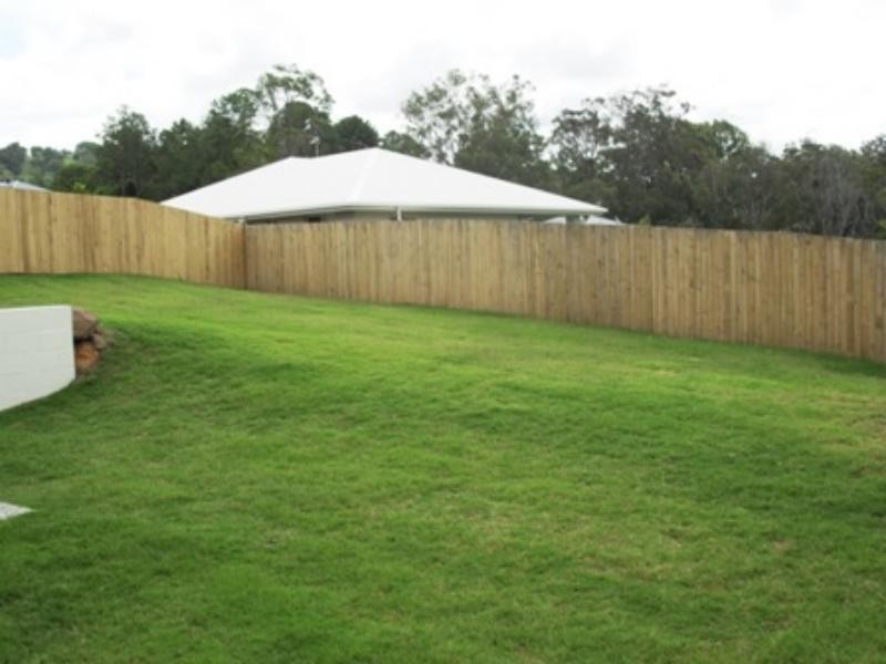 10 Murphys  Lane, Oxenford QLD 4210