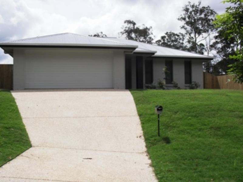 12 Murphys Lane, Oxenford QLD 4210