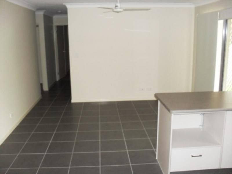 12 Murphys Lane, Oxenford QLD 4210