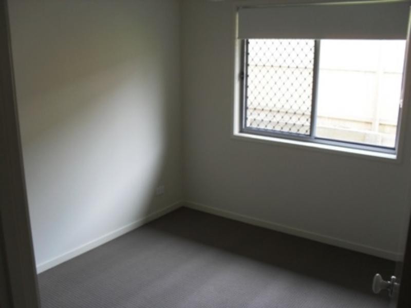 12 Murphys Lane, Oxenford QLD 4210