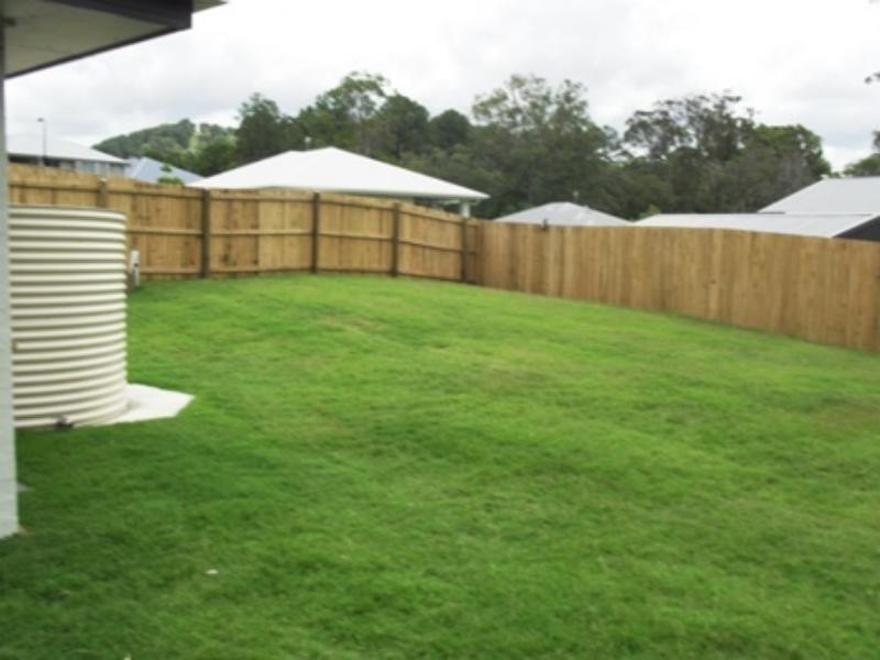 12 Murphys Lane, Oxenford QLD 4210