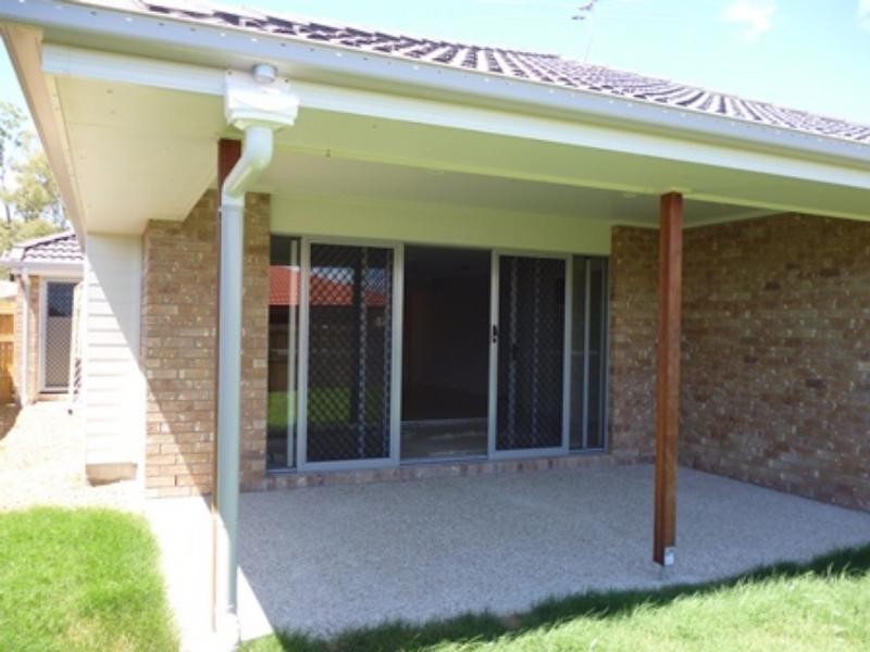 34 PIDDINGTON St, Redbank Plains QLD 4301