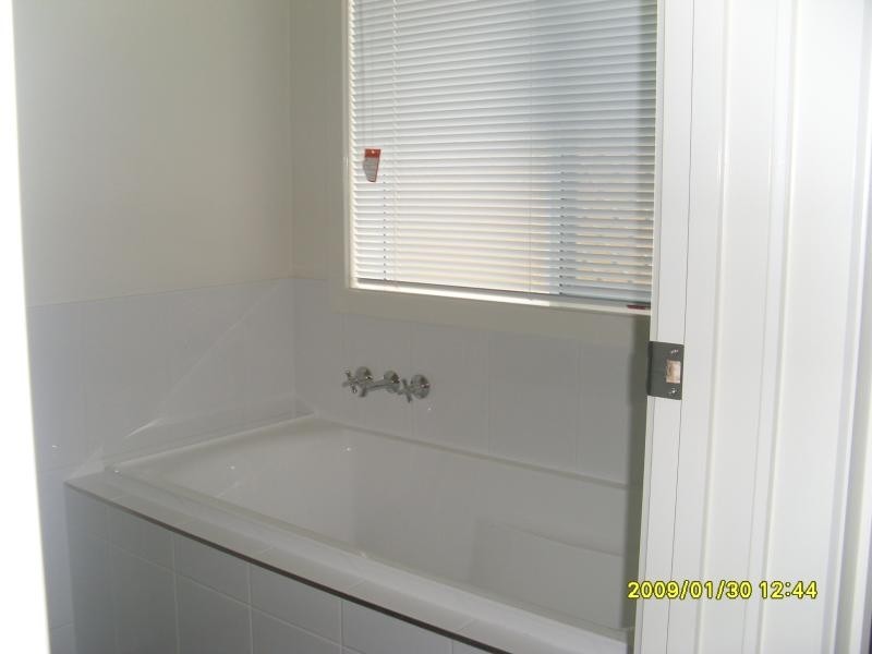 145 ALAWOONA  St, Redbank Plains QLD 4301