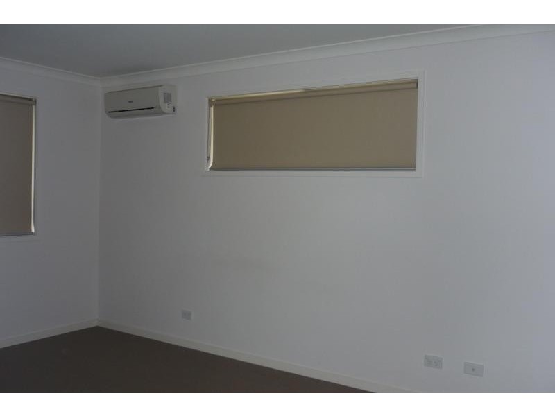 8/31-49 Ariel Ave, Kingston QLD 4114