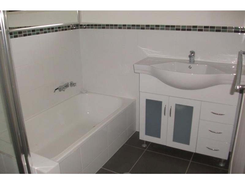 16 Camena  St, Shailer Park QLD 4128