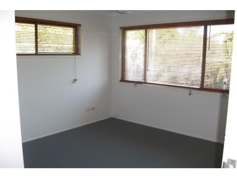 16 Camena  St, Shailer Park QLD 4128