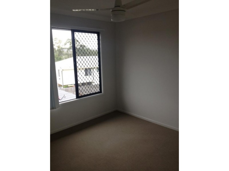 18 MacBride  St, Collingwood Park QLD 4301
