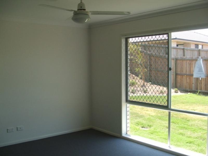 13a Blue Range Dr, Algester QLD 4115