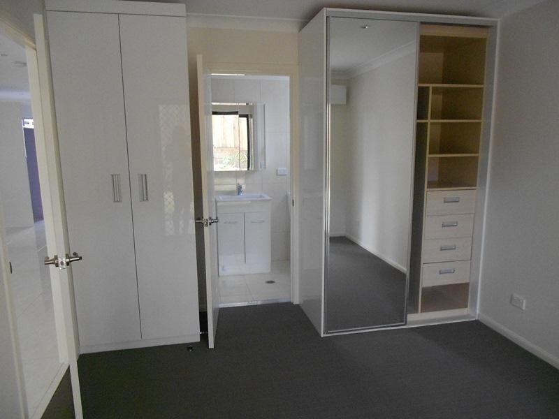 1 & 5/58 Moore St, Morningside QLD 4170