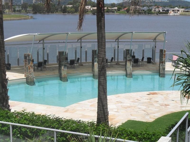 17/255 Varsity Pde, Varsity Lakes QLD 4227